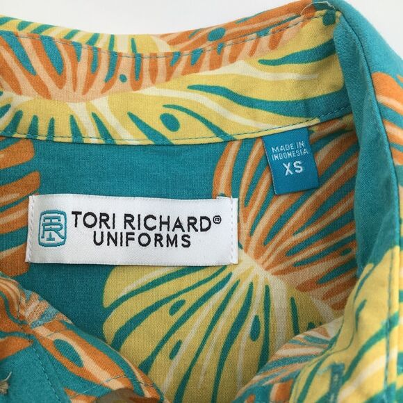 Tori Richard Uniforms Mens Short Sleeve 1/2 Button Hawaiian Polo Size XS - Picture 4 of 5